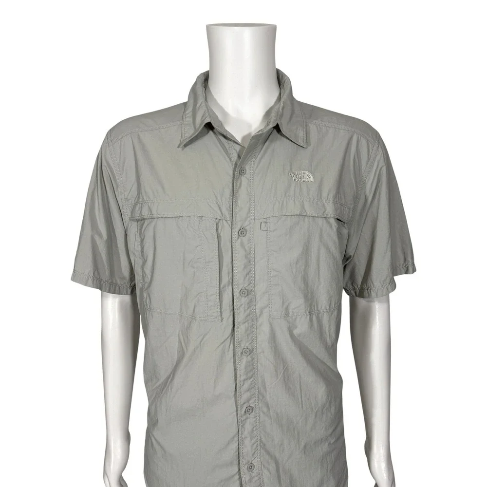 The North Face Mens Large Grey Short Sleeve Nylon Ripstop Hiking Utility Shirt‎